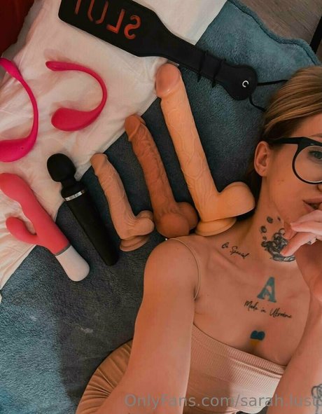 sarah lust free actress archive