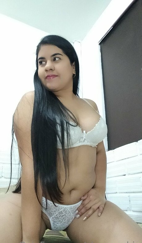 alanaahot sex pornstar pic