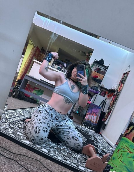 fairlyodd222 xxx star img