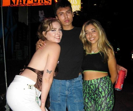 Tiana Renay model hd photo