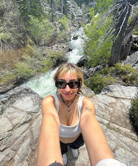 Tiana Renay pornstar high quality galleries