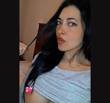 Lucyboom star exclusive pic