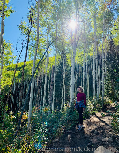 kickingitwithk model pics