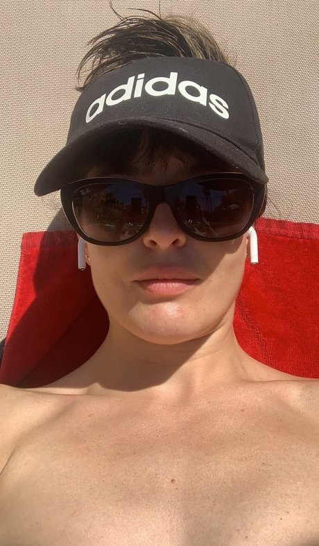 ladyboy onlyfans pretty image