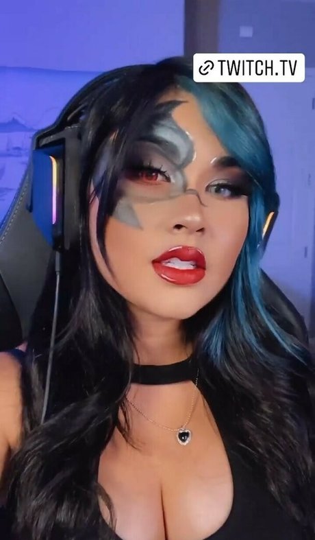 yourprincesslol naked pornstar pic