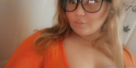 xxxse7enn model pornographic pic