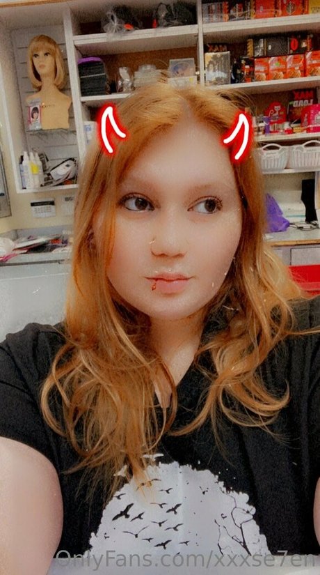 xxxse7enn pornographic model gallery