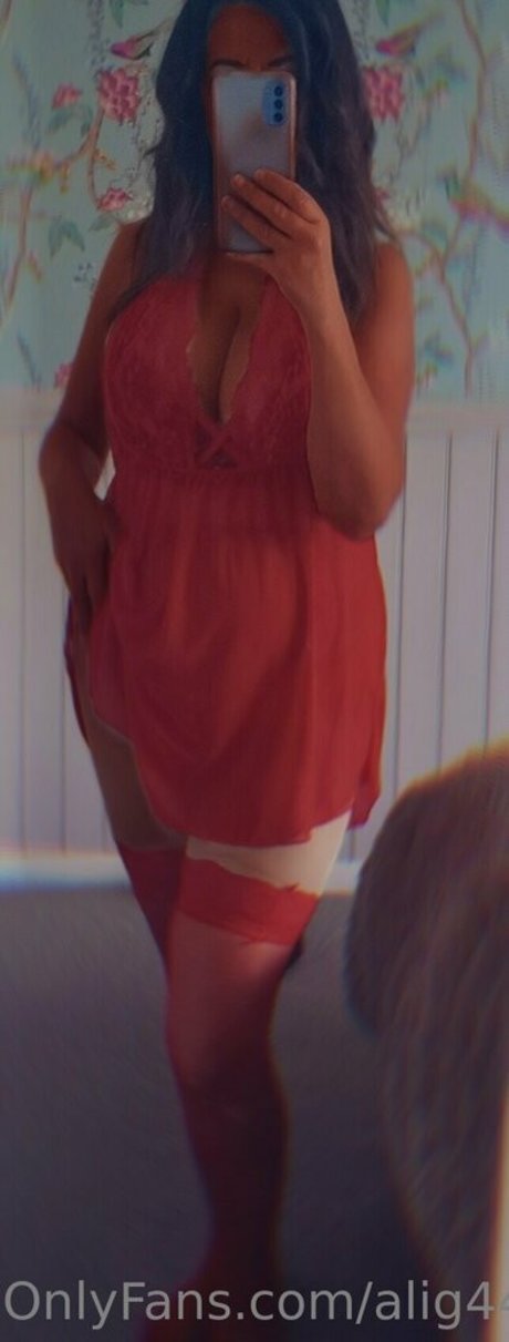 alig44444 naked actress gallery