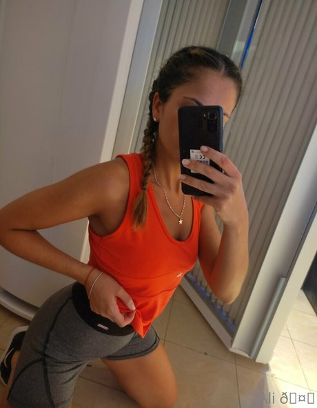 emilyali pretty pornstar pictures