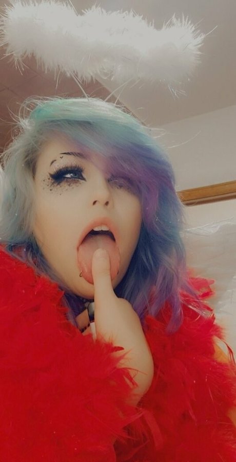 the merr cat art model photo