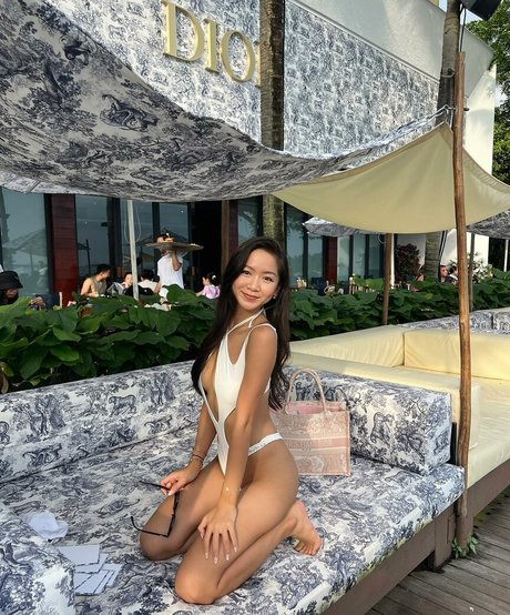 blonde midget onlyfans free sex image