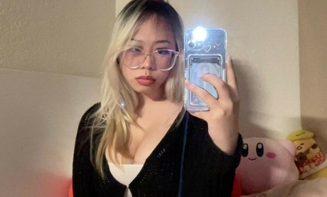 kiwireii star nudes gallery