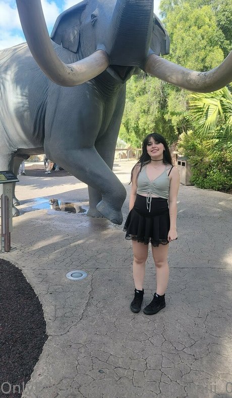 Rue Hernandez nice model photos