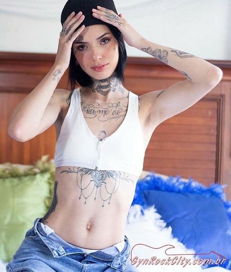 giginixxtaliana model top pics