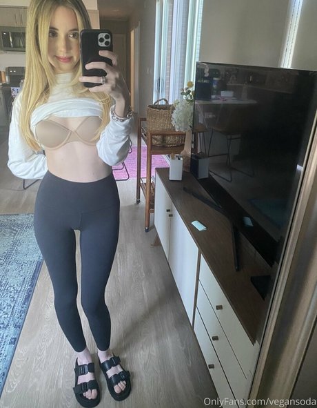 Vegansoda pornstar hot img