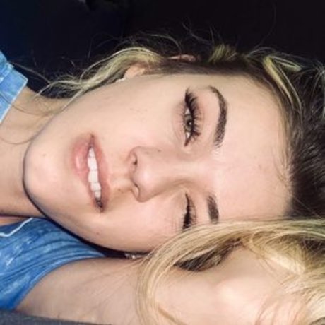 Koala Puffs pornstar perfect img