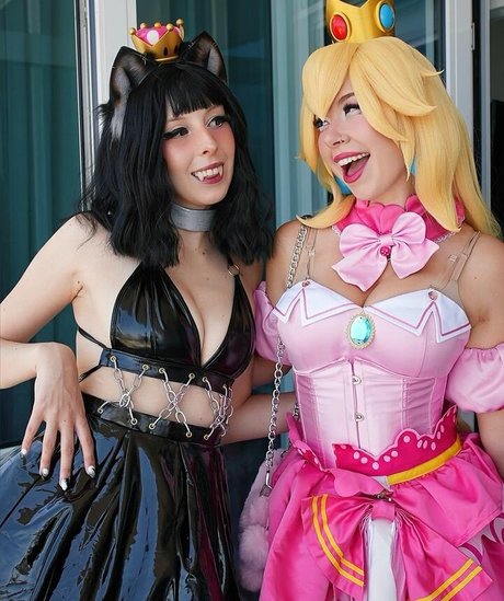 loosh cos model exclusive archive