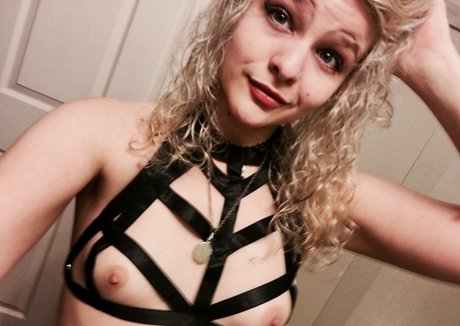 realemilyhaze star hot img