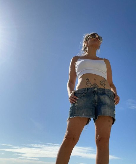 Maria Candida high quality model pictures