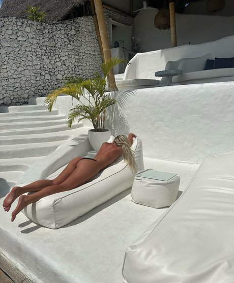 Phoebe Isobel pornstar beautiful image