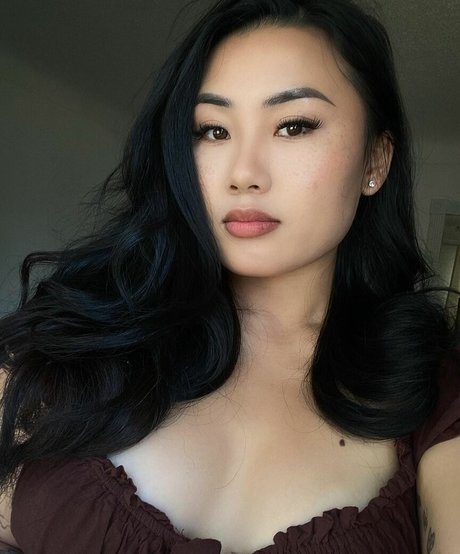 lindaafreckles sex model img