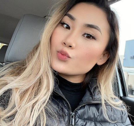 lindaafreckles pornstar nude photo