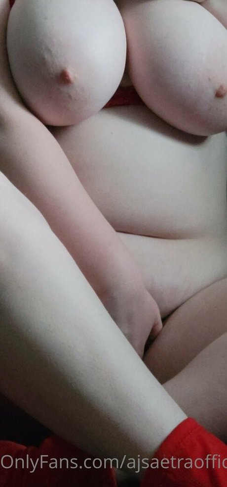 ajsaetraofficial actress pictures