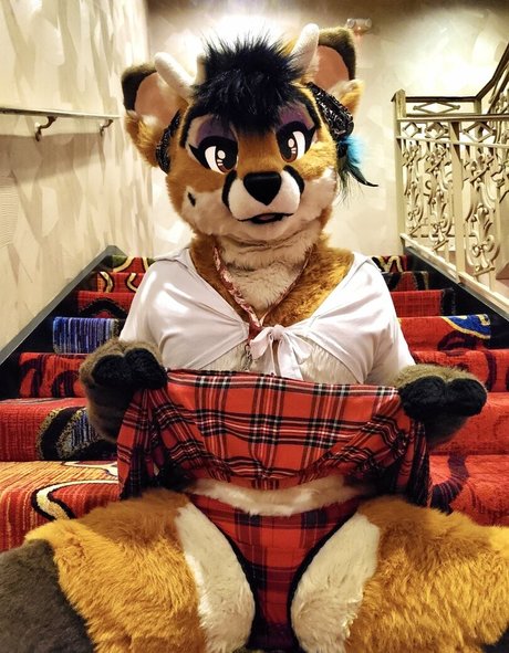 Murrsuit model naked photos