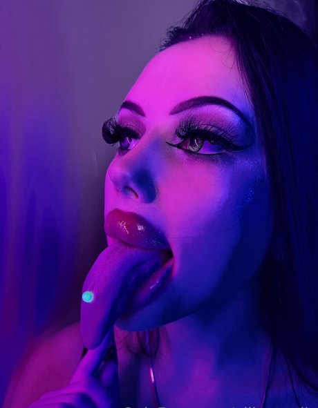 Alison Beth sex model image