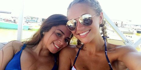 Holly Cloar pornstar free pics