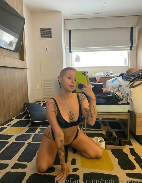 handj0bzbychelle pornstar art photos