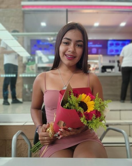 Yuli Rivera star nude photo