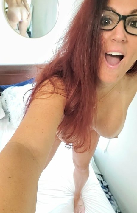 Mandy Majors sexy star photos