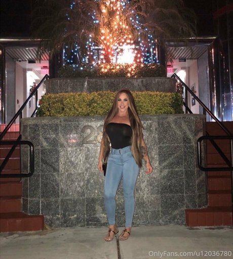 Laurenjlopez pornstar erotic photos