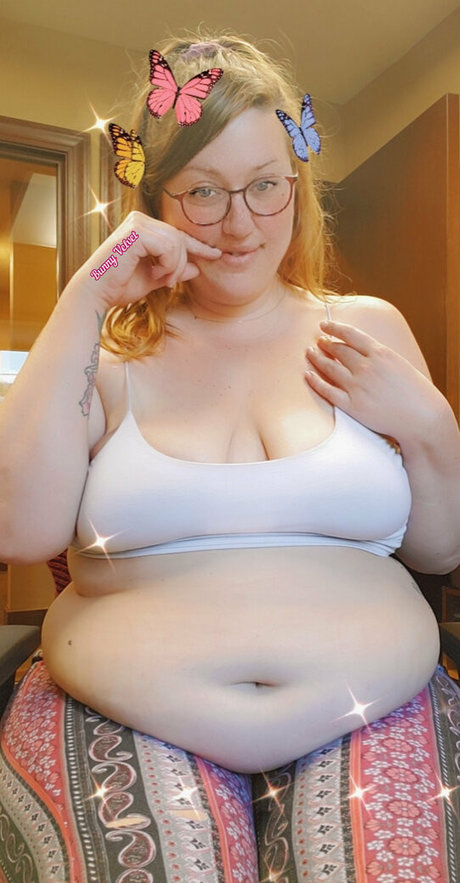 bunnyvelvettvfree hot actress pictures