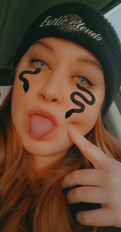 bunnyvelvettvfree star sexy pics