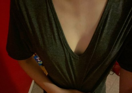 sleepyhollow18 pornographic star image