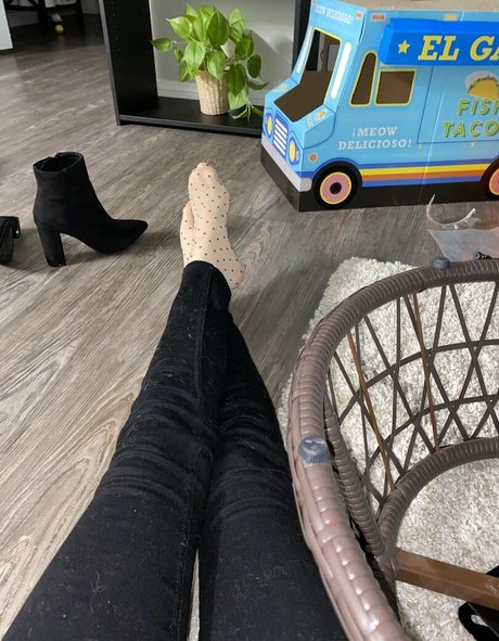 pantyhose princess99 beautiful pornstar pic