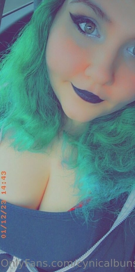 cynicalbuns01 art actress pic