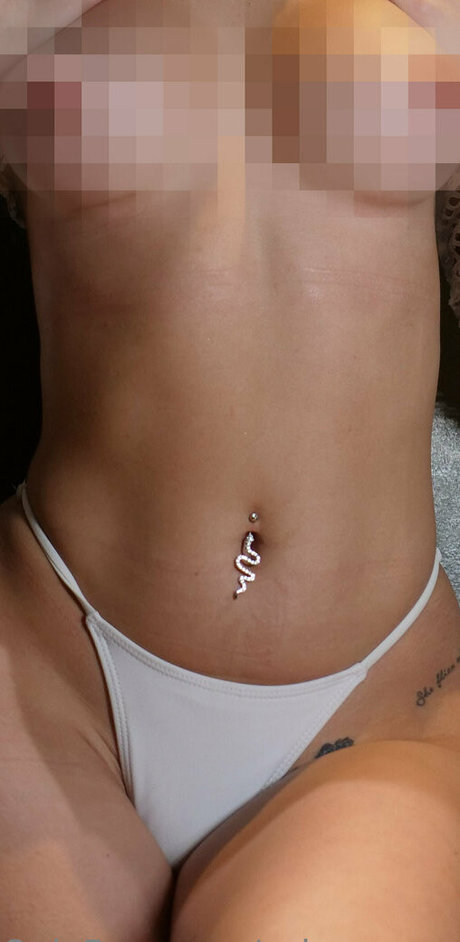 Asleenperezuncut hd model image