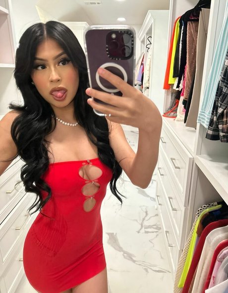 Desiree Montoya erotic actress gallery