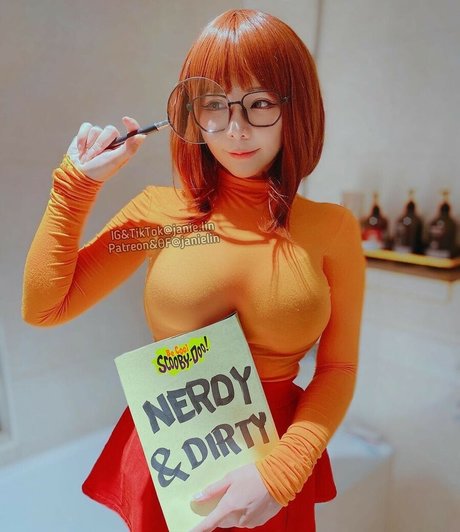 janie lin model art picture