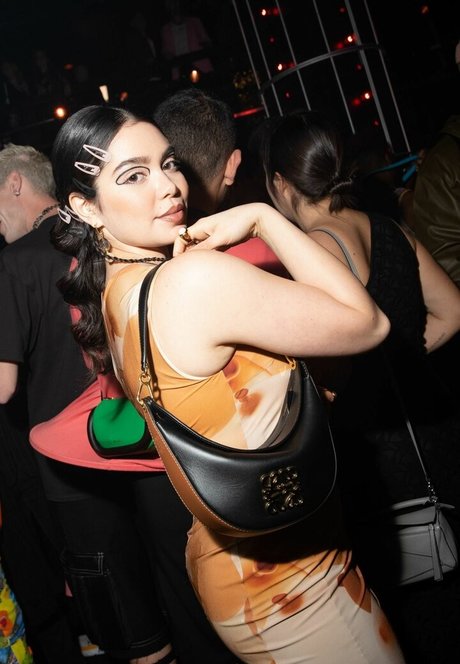 Aulii Cravalho model top pic