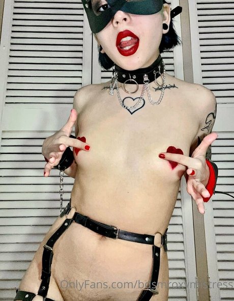 mistressroxybdsm model beautiful photos