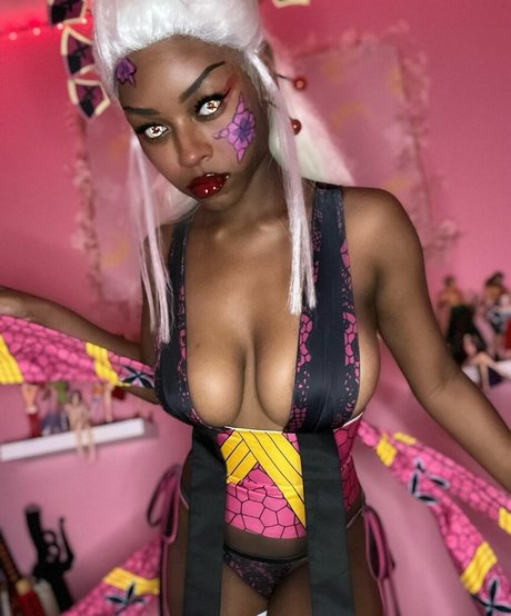 ElectricbumSky top actress images