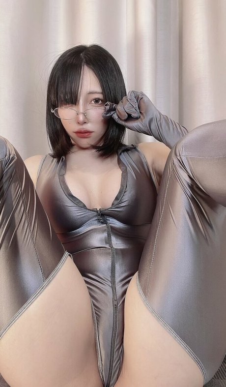 mumutamumu model image