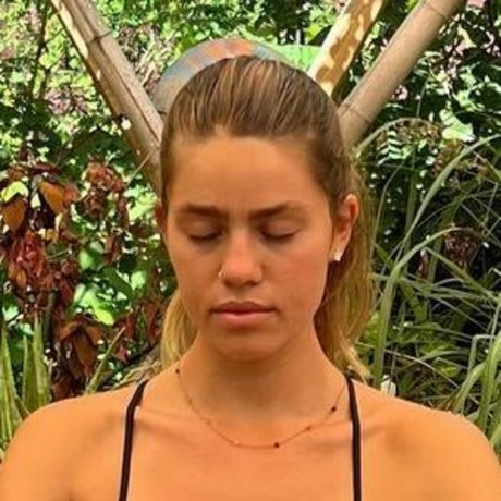 Chey212 pornstar free picture