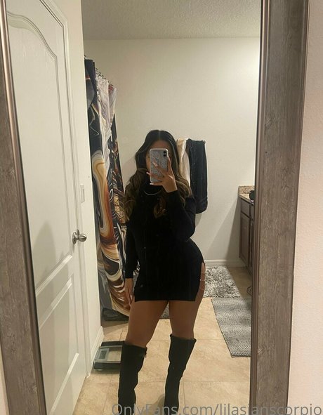lilasianscorpio model porn gallery
