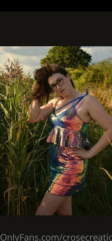 crosecreations model porn pic