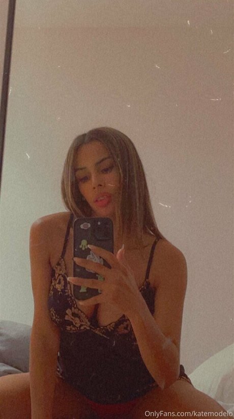 katemodelo model adult photo